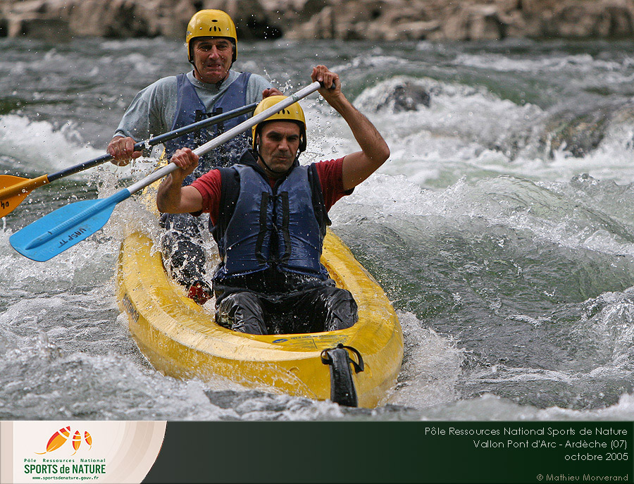 canoe058