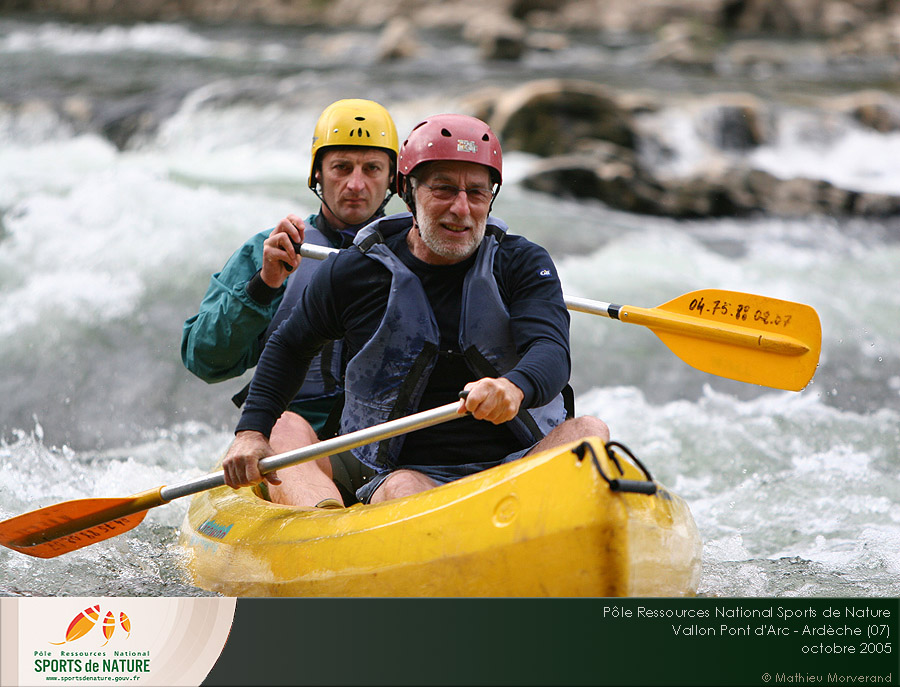 canoe066