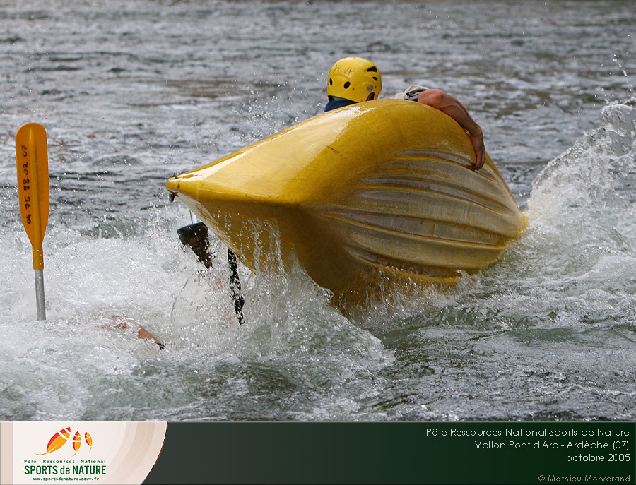 canoe076