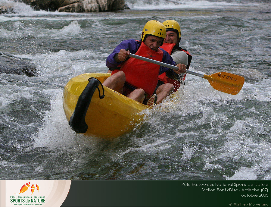 canoe081