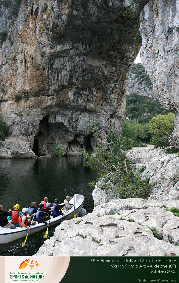 canoe140
